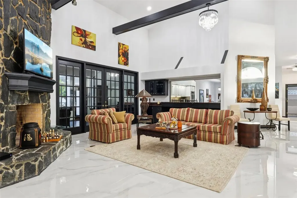 16400 Lakeshore Drive Minneola FL 34715