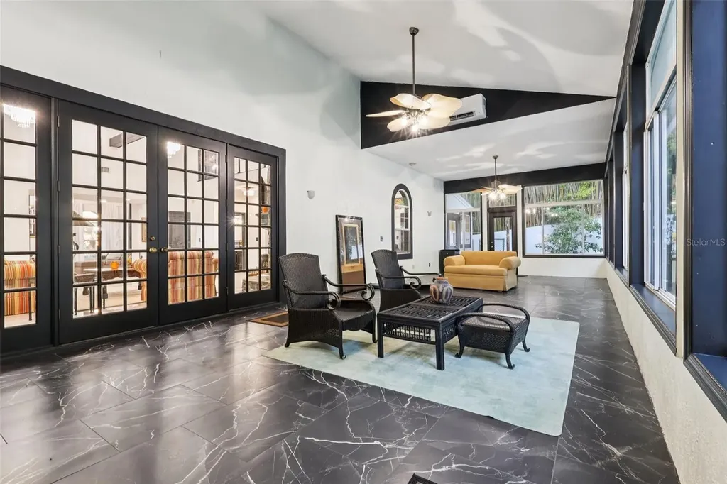 16400 Lakeshore Drive Minneola FL 34715