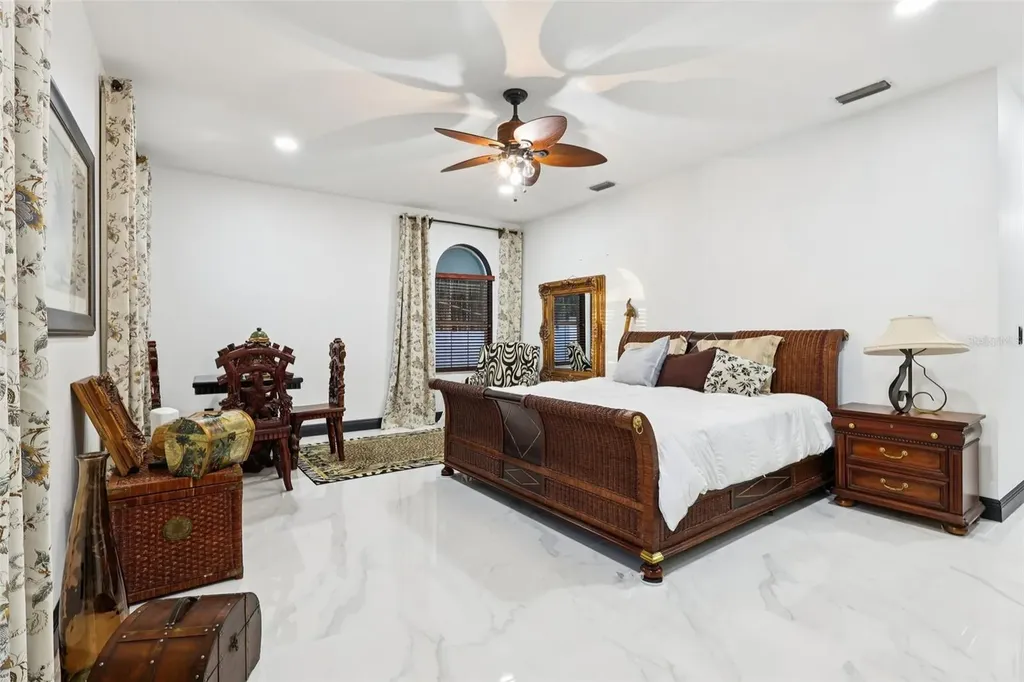 16400 Lakeshore Drive Minneola FL 34715