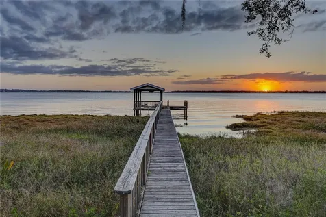 16400 Lakeshore Drive Minneola FL 34715