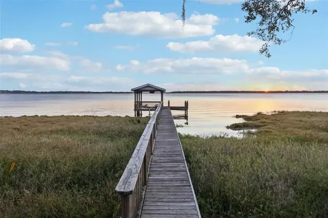 16400 Lakeshore Drive Minneola FL 34715