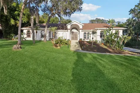 16400 Lakeshore Drive Minneola FL 34715