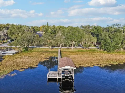 16400 Lakeshore Drive Minneola FL 34715
