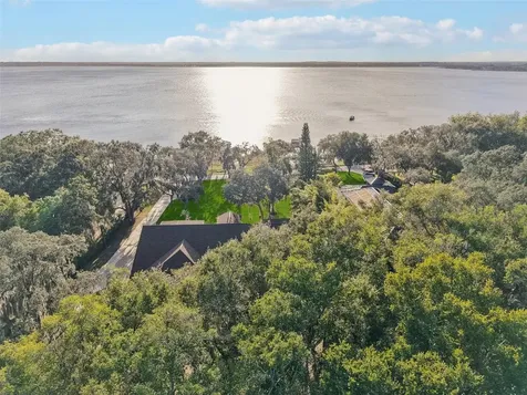 16400 Lakeshore Drive Minneola FL 34715