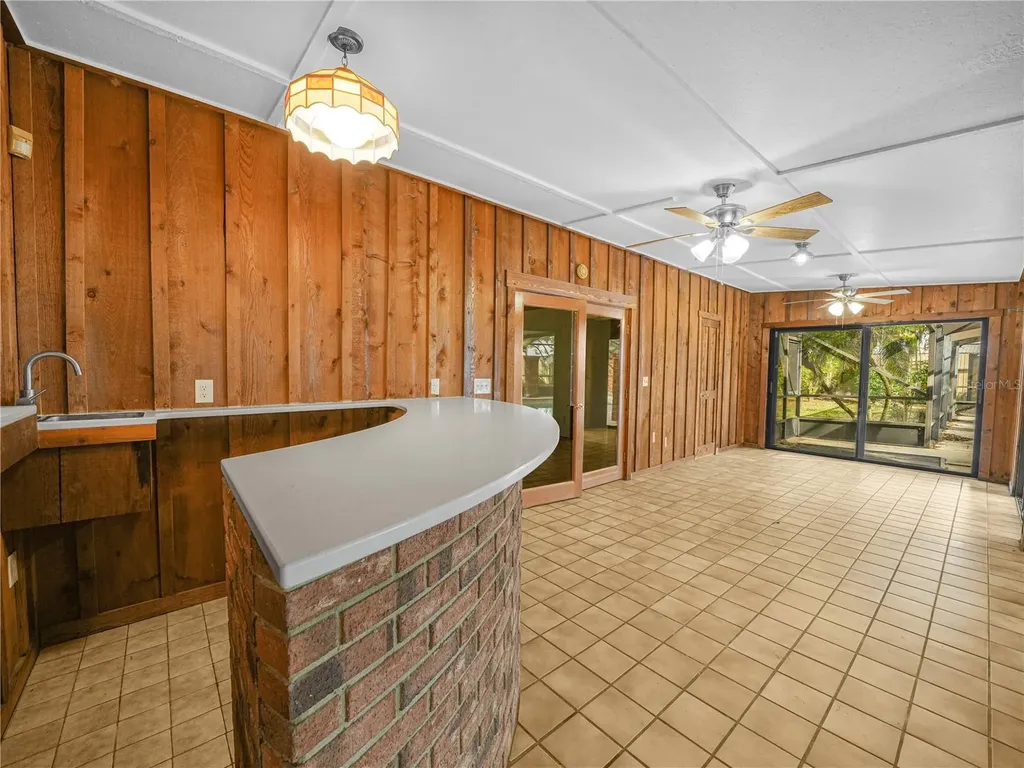 1761 Hwy 630 W Frostproof FL 33843