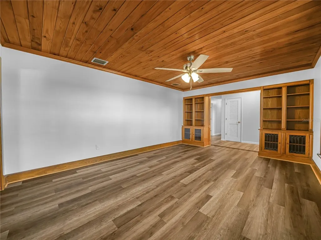 1761 Hwy 630 W Frostproof FL 33843