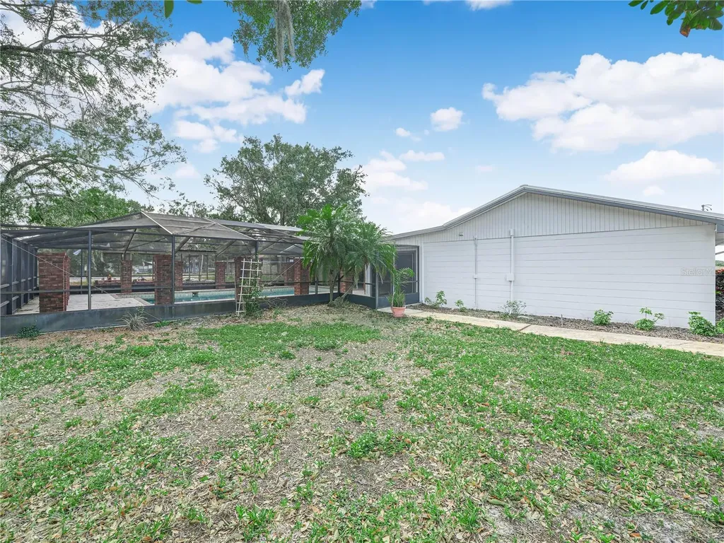 1761 Hwy 630 W Frostproof FL 33843