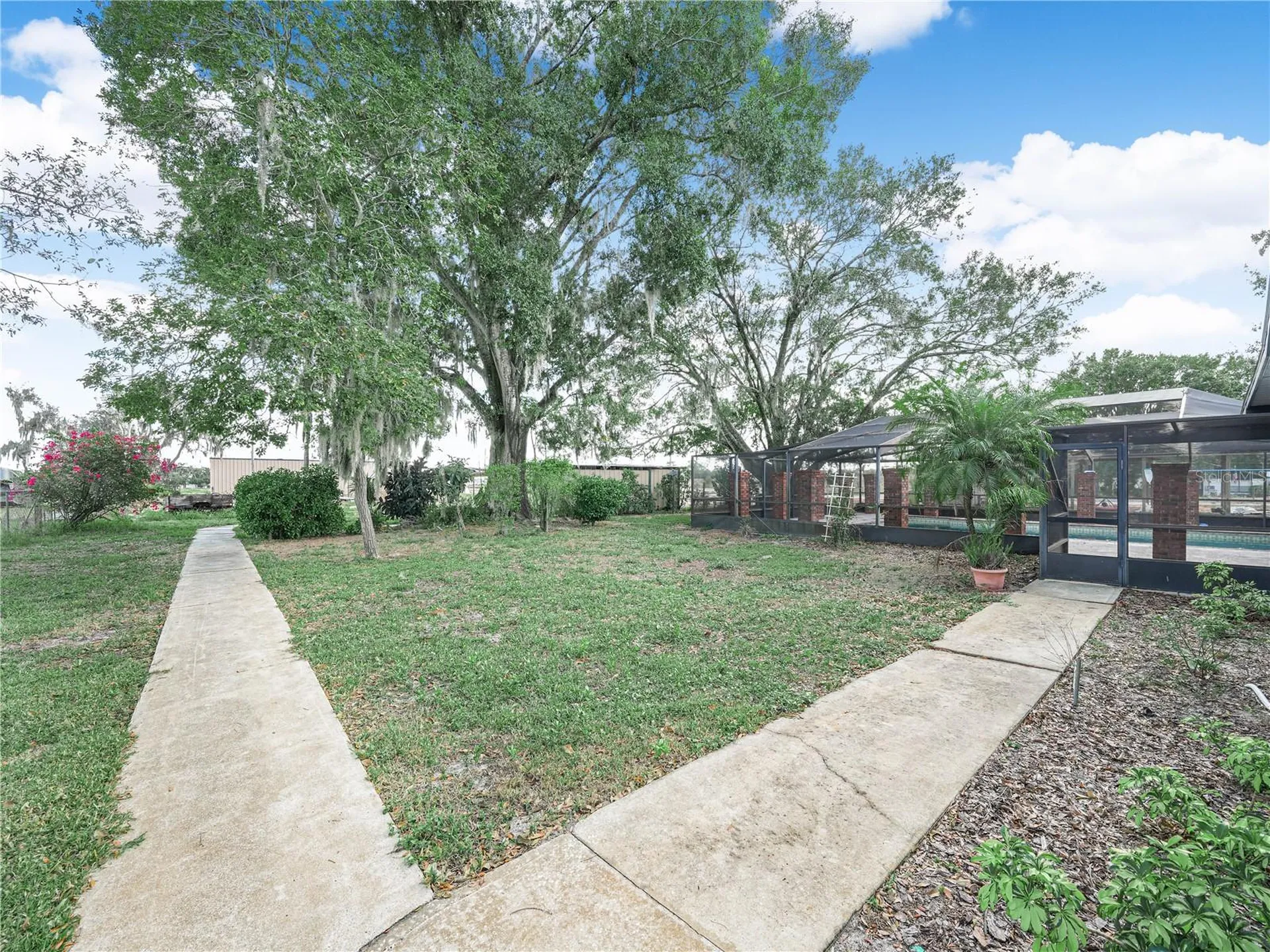 1761 Hwy 630 W Frostproof FL 33843