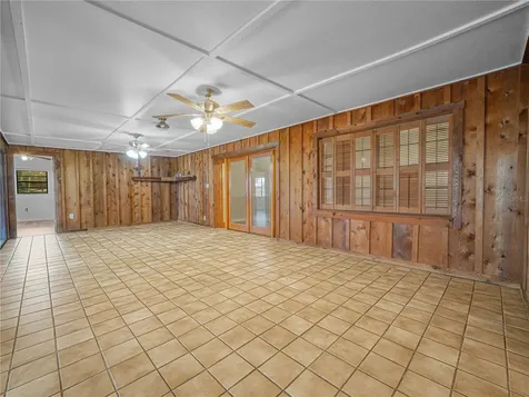 1761 Hwy 630 W Frostproof FL 33843