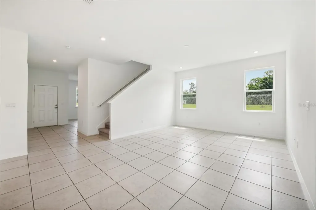 9596 Starling Loop Leesburg FL 34788