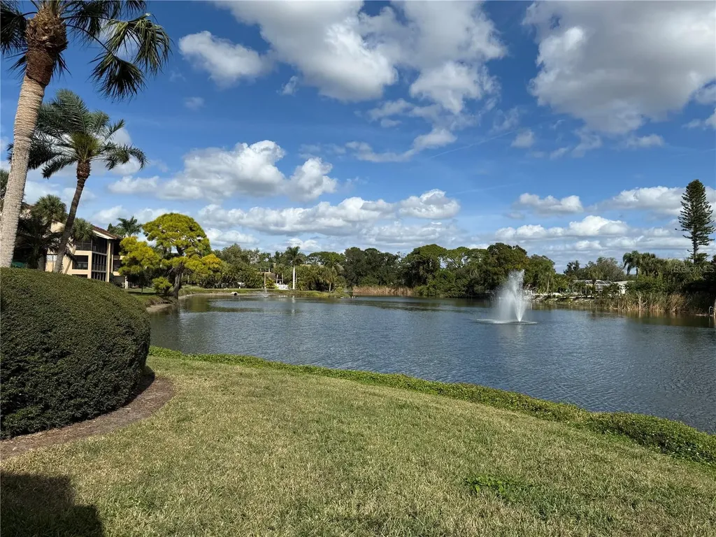 5697 Ashton Lake Drive Sarasota FL 34231