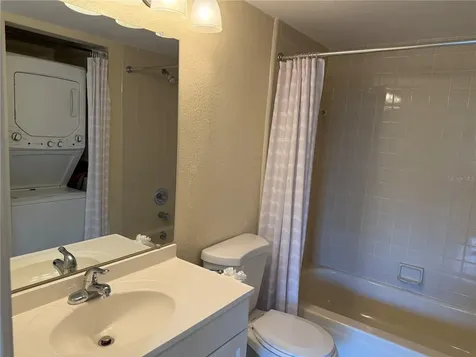 5697 Ashton Lake Drive Sarasota FL 34231