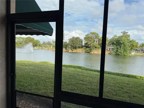 5697 Ashton Lake Drive Sarasota FL 34231