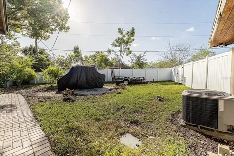 800 Avenue L SE Winter Haven FL 33880