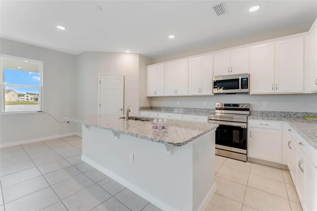 9592 Starling Loop Leesburg FL 34788