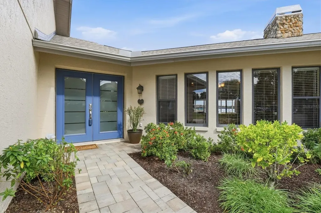 66 N Canal Drive Palm Harbor FL 34684