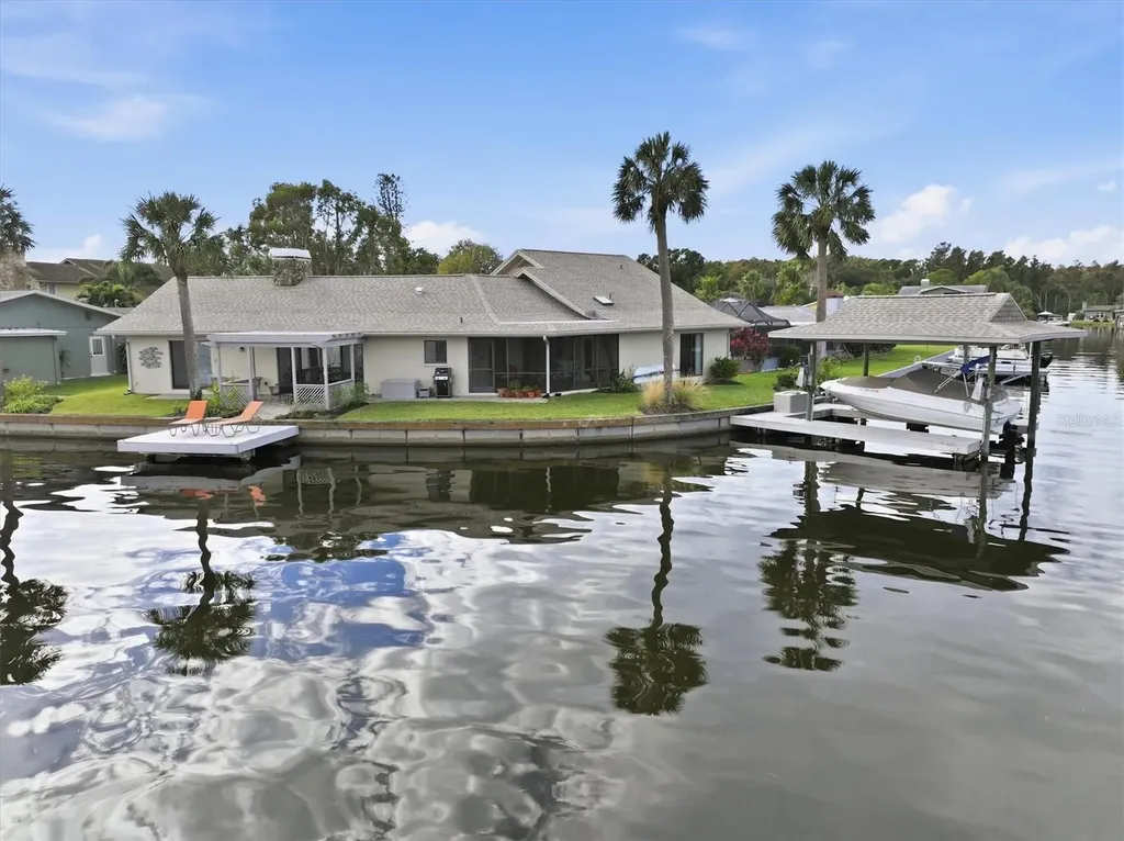 66 N Canal Drive Palm Harbor FL 34684