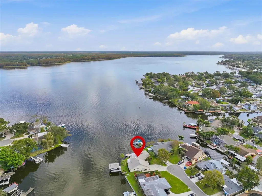 66 N Canal Drive Palm Harbor FL 34684