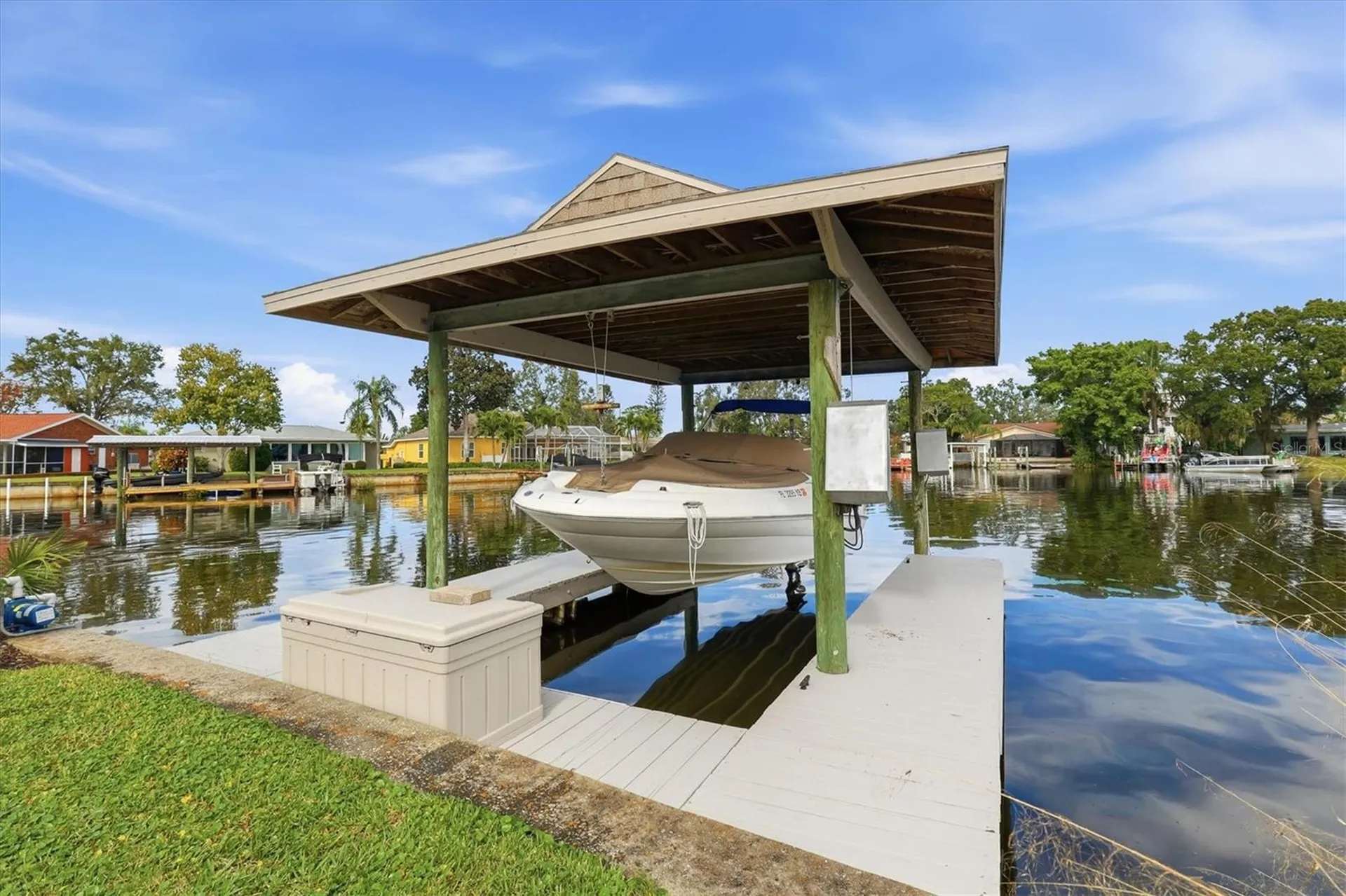 66 N Canal Drive Palm Harbor FL 34684