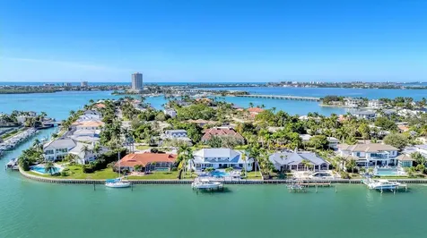 259 Robin Drive Sarasota FL 34236