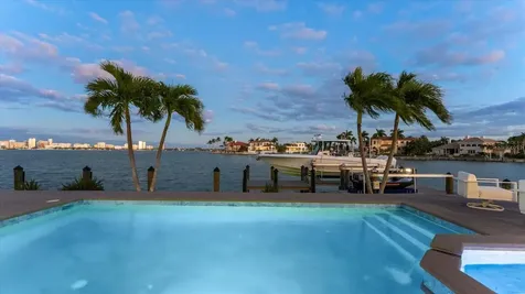 259 Robin Drive Sarasota FL 34236