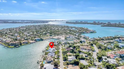 259 Robin Drive Sarasota FL 34236