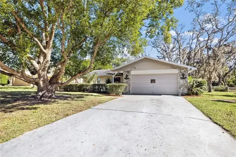 5444 Bernadette Drive Zephyrhills FL 33541