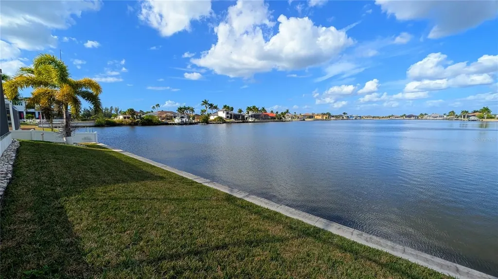 4227 NW 28th Street Cape Coral FL 33993