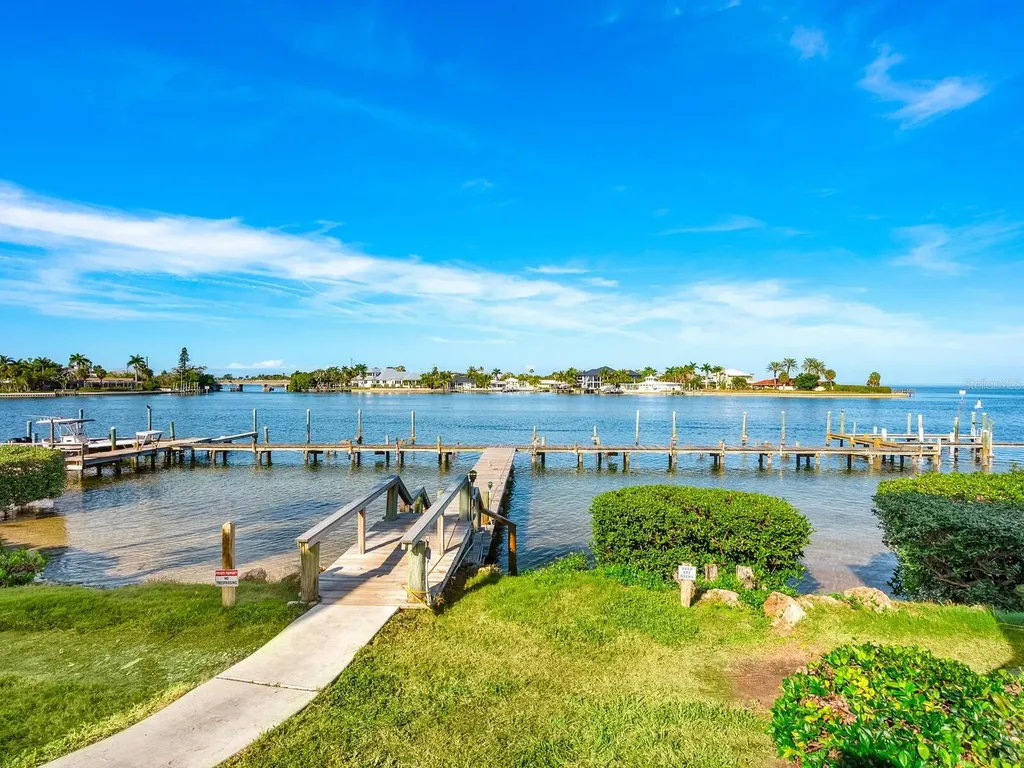 6400 Flotilla Drive Holmes Beach FL 34217