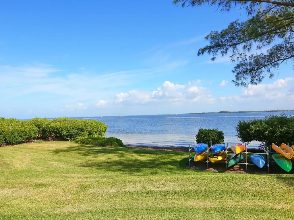 6400 Flotilla Drive Holmes Beach FL 34217