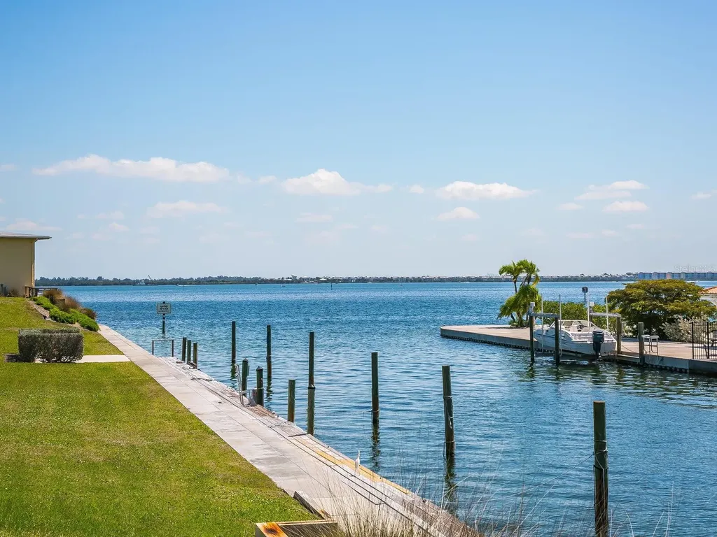 6400 Flotilla Drive Holmes Beach FL 34217