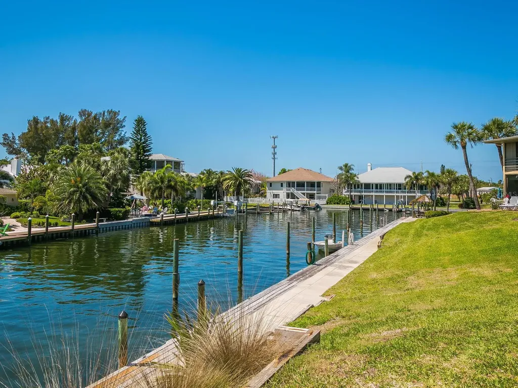 6400 Flotilla Drive Holmes Beach FL 34217