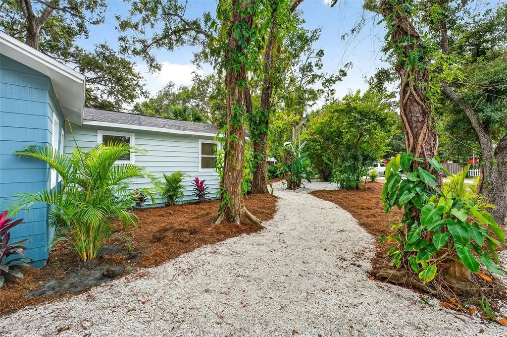 5182 25th Avenue S Gulfport FL 33707