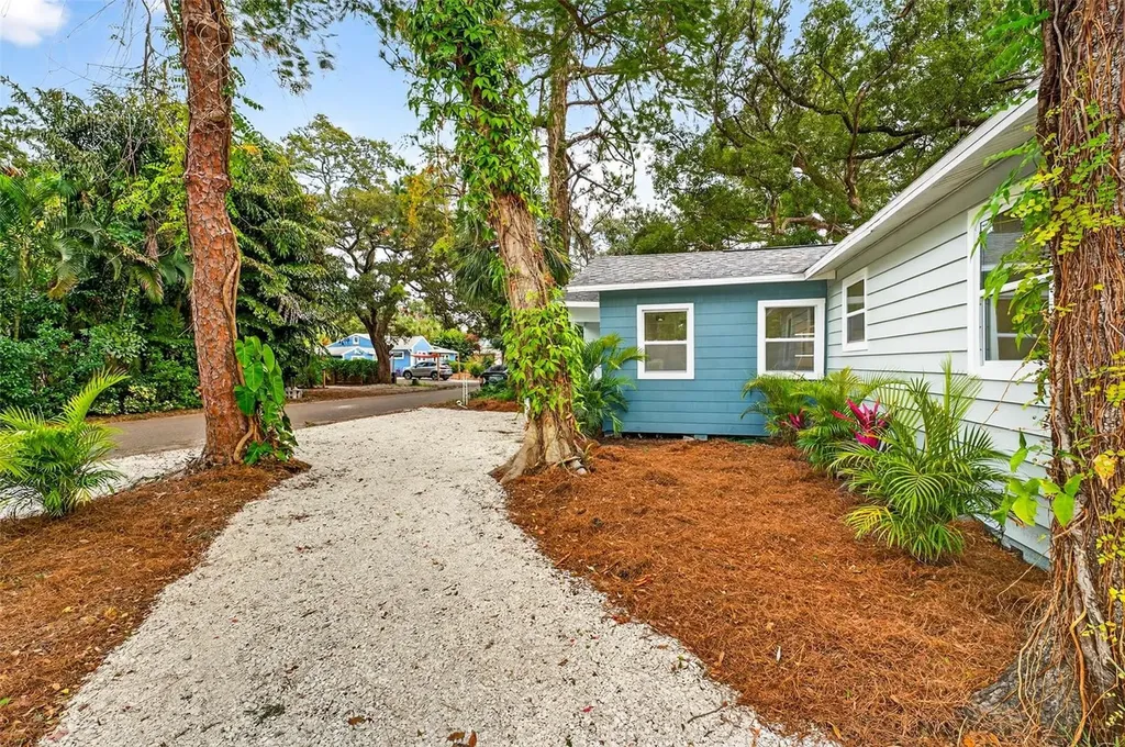 5182 25th Avenue S Gulfport FL 33707