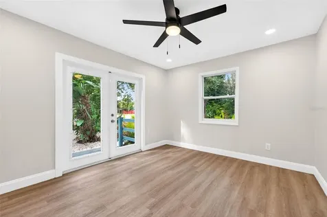 5182 25th Avenue S Gulfport FL 33707