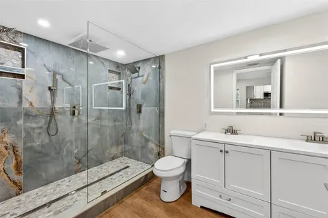 5182 25th Avenue S Gulfport FL 33707