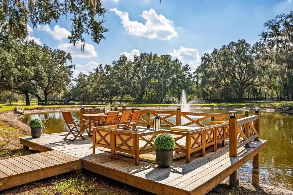 8583 NW 130th Street Reddick FL 32686