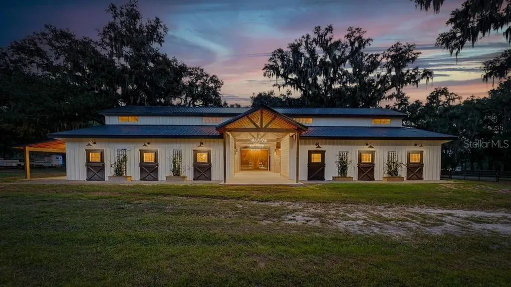 8583 NW 130th Street Reddick FL 32686