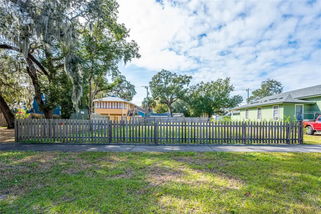 1010 Elm Avenue Sanford FL 32771