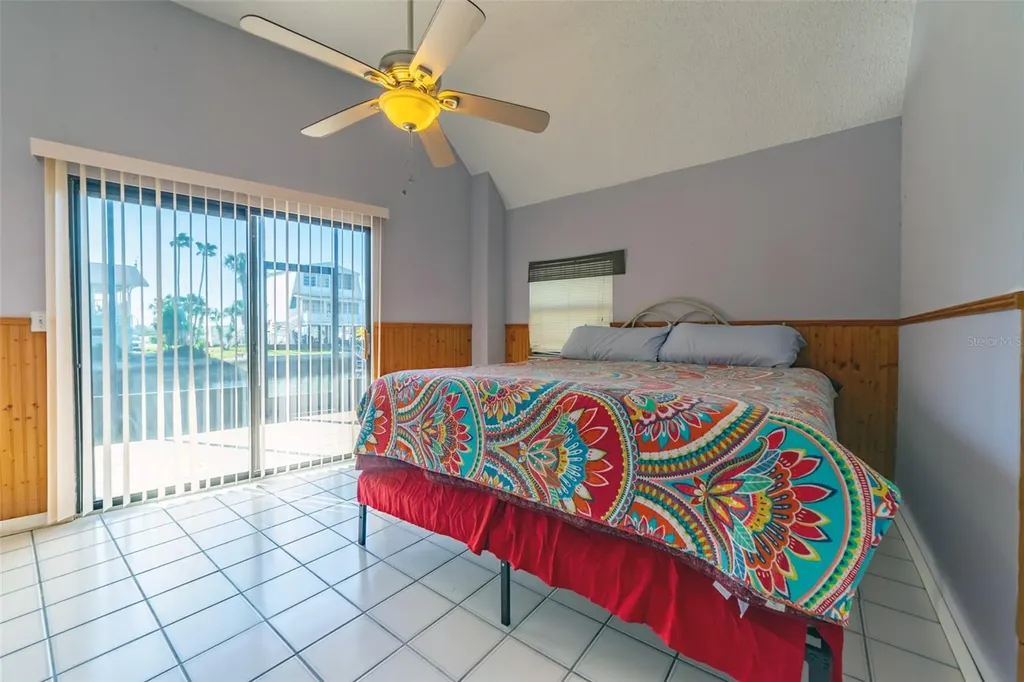 6432 Driftwood Drive Hudson FL 34667
