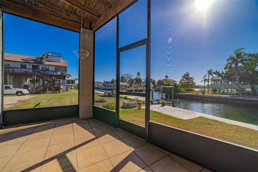 6432 Driftwood Drive Hudson FL 34667