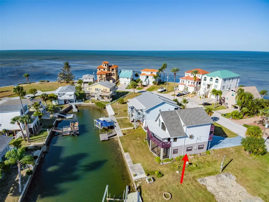 6432 Driftwood Drive Hudson FL 34667