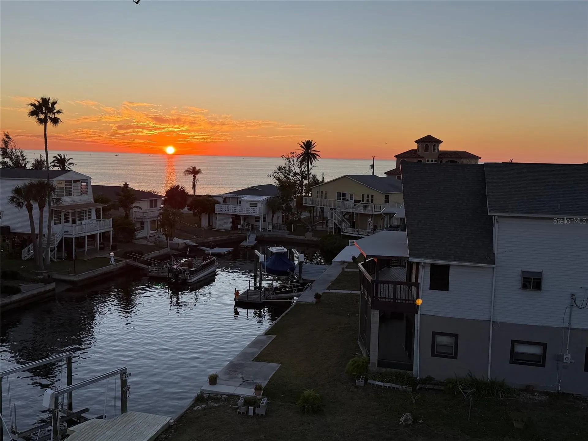 6432 Driftwood Drive Hudson FL 34667