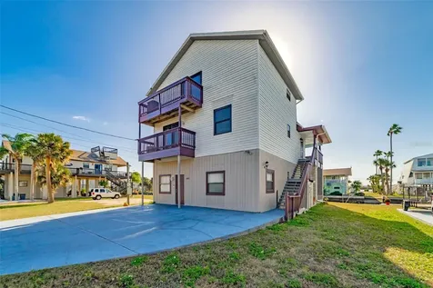 6432 Driftwood Drive Hudson FL 34667