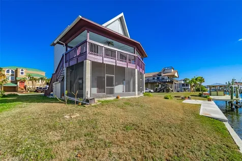 6432 Driftwood Drive Hudson FL 34667