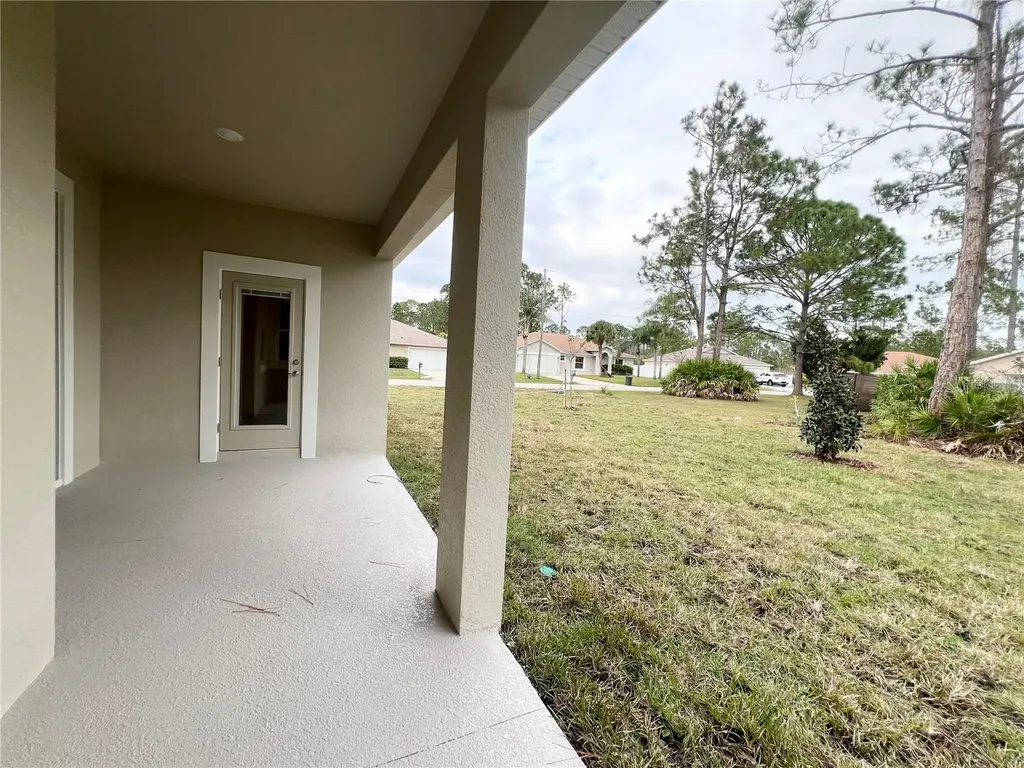 1 Sea Flower Path Palm Coast FL 32164