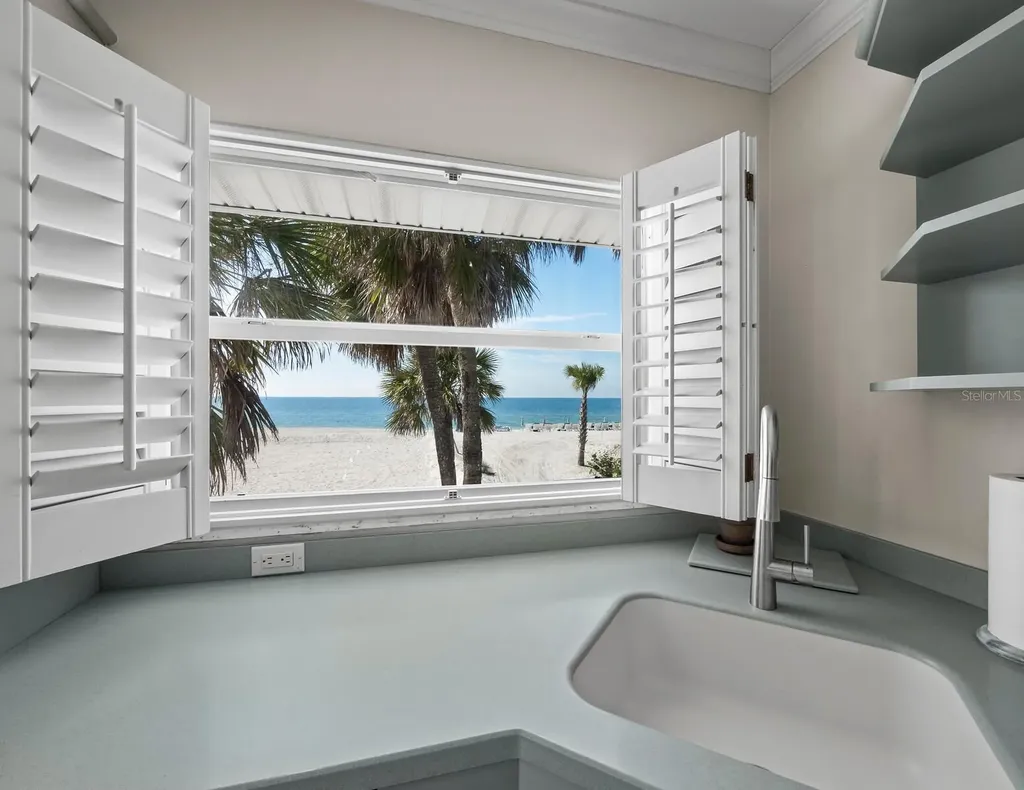 1336 Benjamin Franklin Drive Sarasota FL 34236