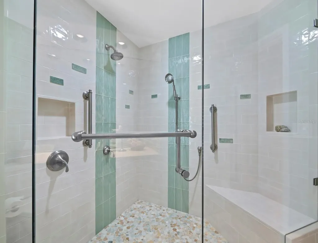 1336 Benjamin Franklin Drive Sarasota FL 34236