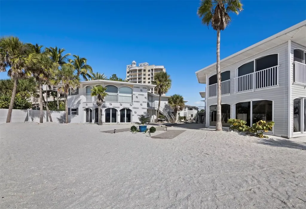 1336 Benjamin Franklin Drive Sarasota FL 34236
