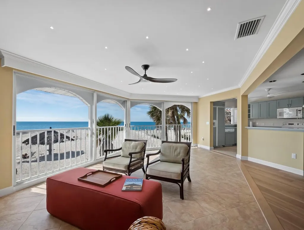 1336 Benjamin Franklin Drive Sarasota FL 34236